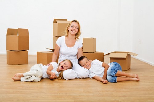 Local van removal for flats and homes in Islington